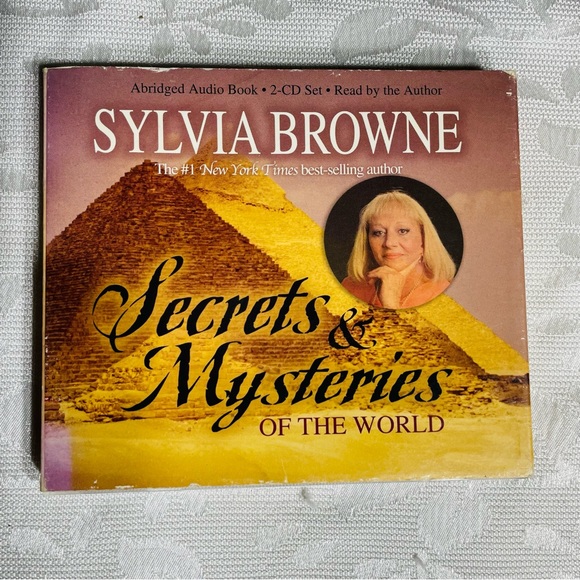 Sylvia Browne 2 cd Secrets and Mysteries of the World Book audiobook - Picture 1 of 8